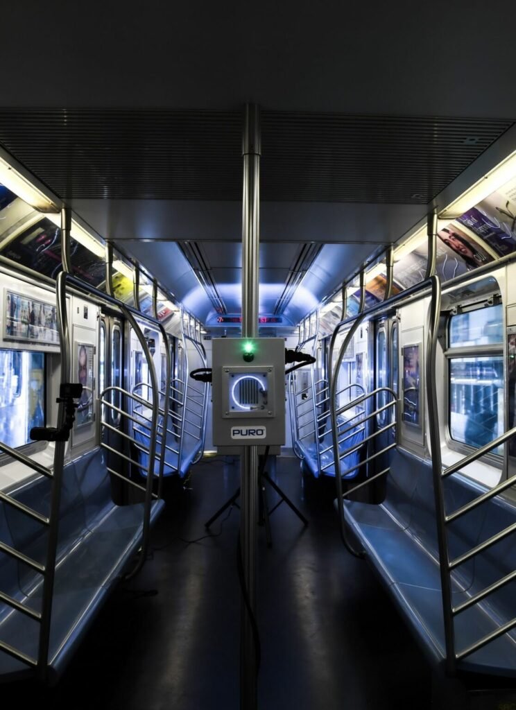 nyc-uvc-light-01-b56890e0-1116x1536