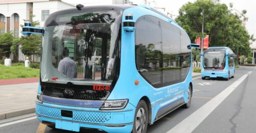 driverless-bus-china driverless-bus-china